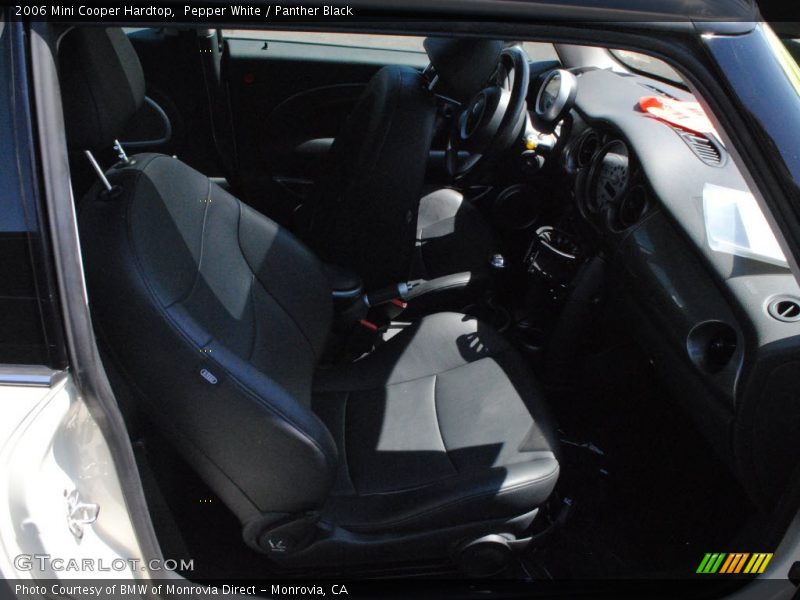 Pepper White / Panther Black 2006 Mini Cooper Hardtop