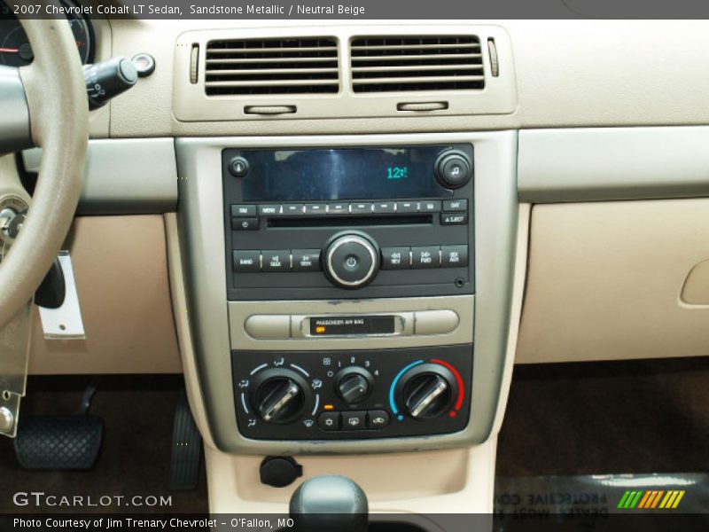 Controls of 2007 Cobalt LT Sedan