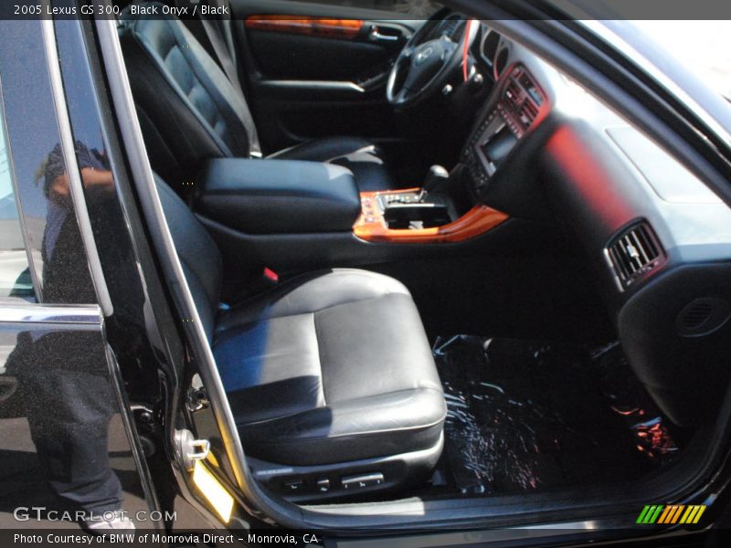Black Onyx / Black 2005 Lexus GS 300