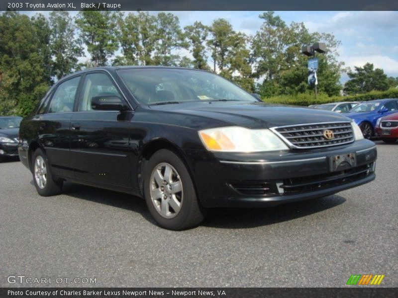 Black / Taupe 2003 Toyota Avalon XL