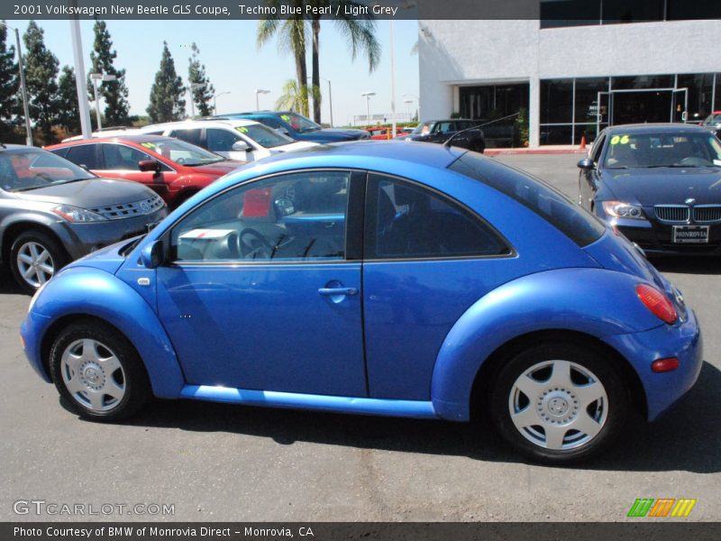 Techno Blue Pearl / Light Grey 2001 Volkswagen New Beetle GLS Coupe