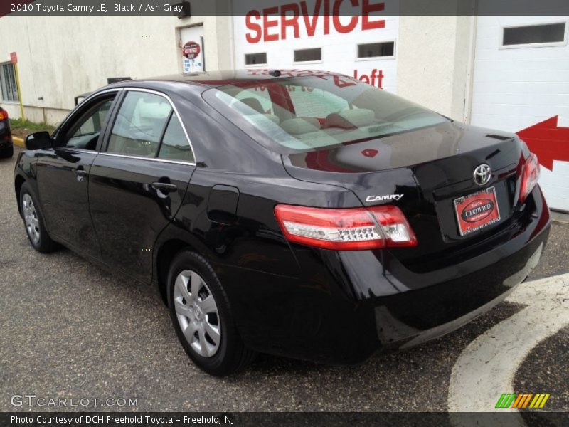 Black / Ash Gray 2010 Toyota Camry LE