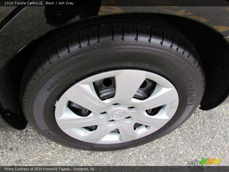 Black / Ash Gray 2010 Toyota Camry LE