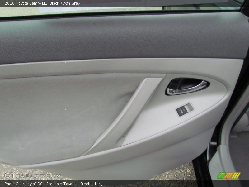 Black / Ash Gray 2010 Toyota Camry LE