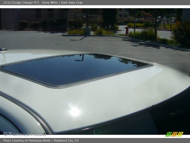 Stone White / Dark Slate Gray 2010 Dodge Charger R/T