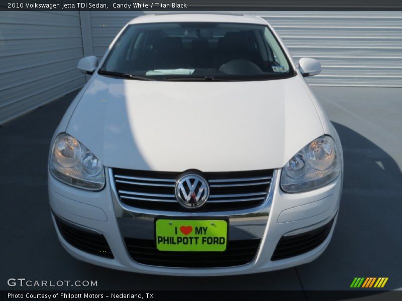 Candy White / Titan Black 2010 Volkswagen Jetta TDI Sedan