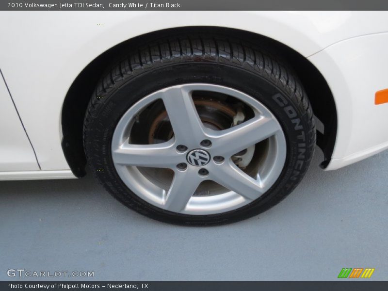 Candy White / Titan Black 2010 Volkswagen Jetta TDI Sedan