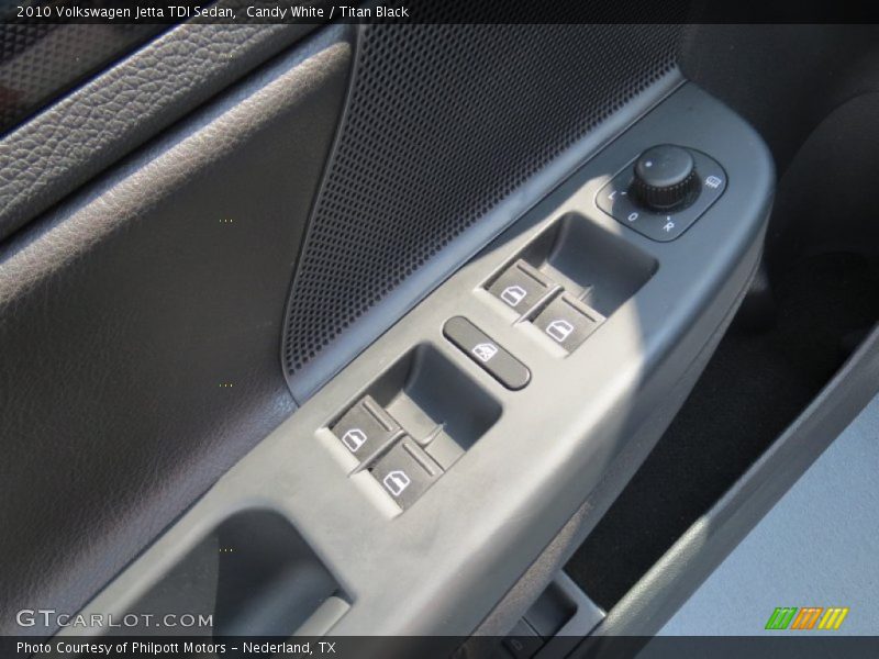 Candy White / Titan Black 2010 Volkswagen Jetta TDI Sedan