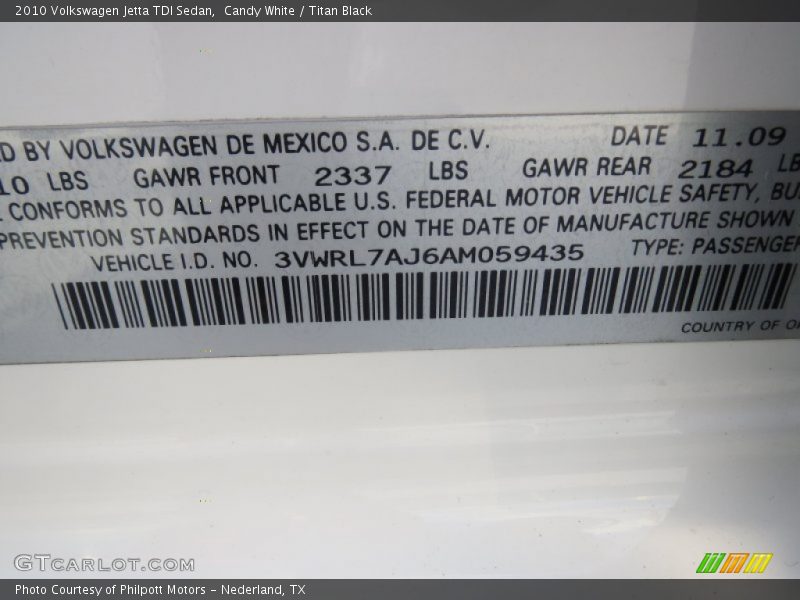 Candy White / Titan Black 2010 Volkswagen Jetta TDI Sedan