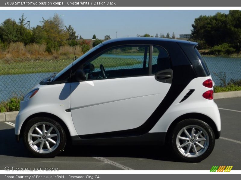 Crystal White / Design Black 2009 Smart fortwo passion coupe
