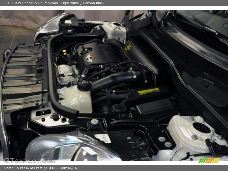 Light White / Carbon Black 2012 Mini Cooper S Countryman