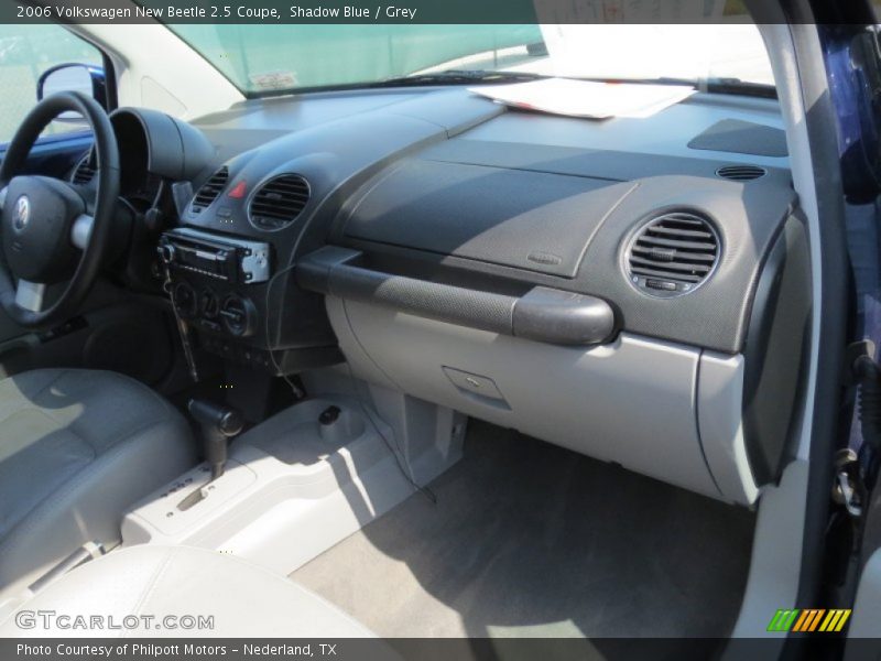 Shadow Blue / Grey 2006 Volkswagen New Beetle 2.5 Coupe