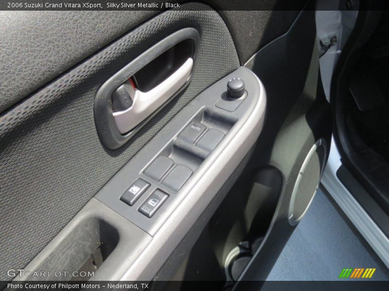 Silky Silver Metallic / Black 2006 Suzuki Grand Vitara XSport