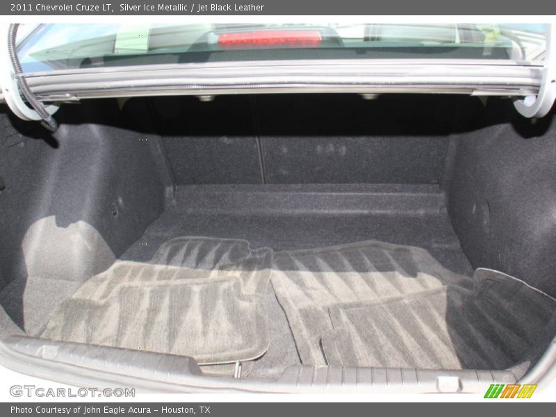 Silver Ice Metallic / Jet Black Leather 2011 Chevrolet Cruze LT