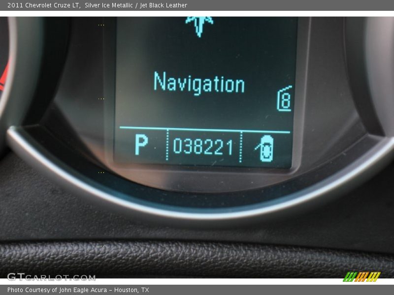 Silver Ice Metallic / Jet Black Leather 2011 Chevrolet Cruze LT