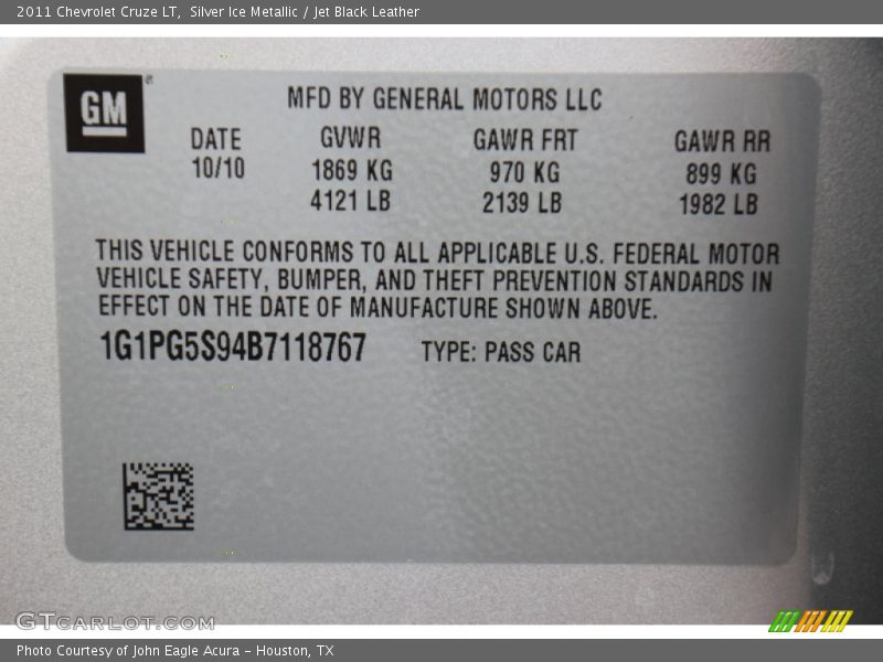 Silver Ice Metallic / Jet Black Leather 2011 Chevrolet Cruze LT