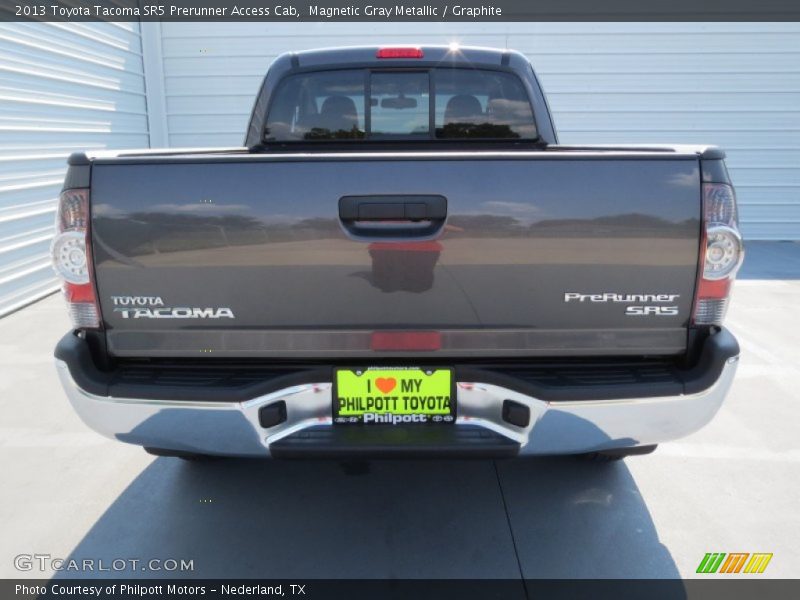 Magnetic Gray Metallic / Graphite 2013 Toyota Tacoma SR5 Prerunner Access Cab