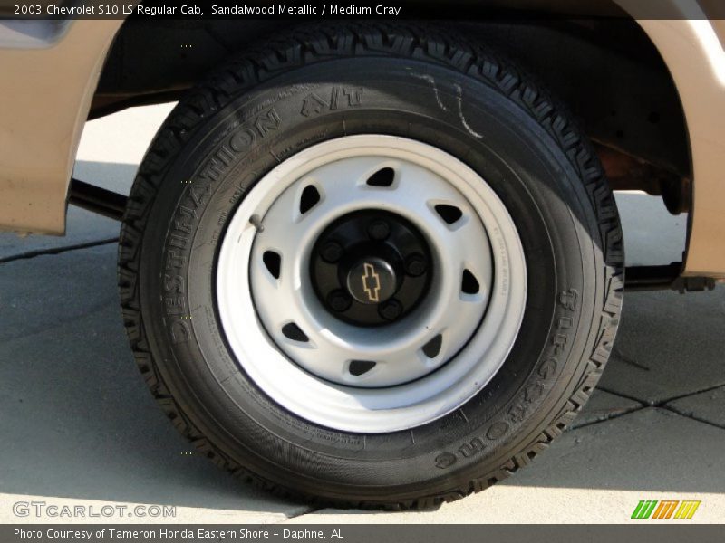 Sandalwood Metallic / Medium Gray 2003 Chevrolet S10 LS Regular Cab