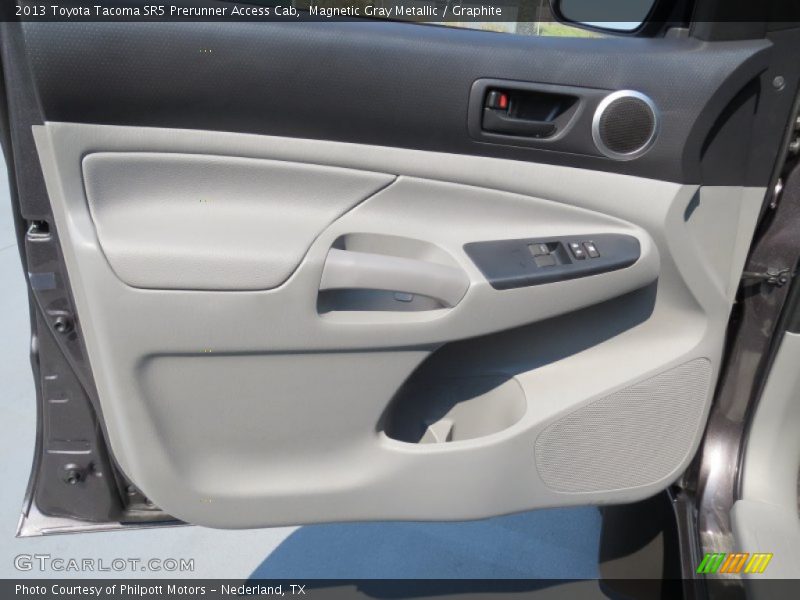 Magnetic Gray Metallic / Graphite 2013 Toyota Tacoma SR5 Prerunner Access Cab