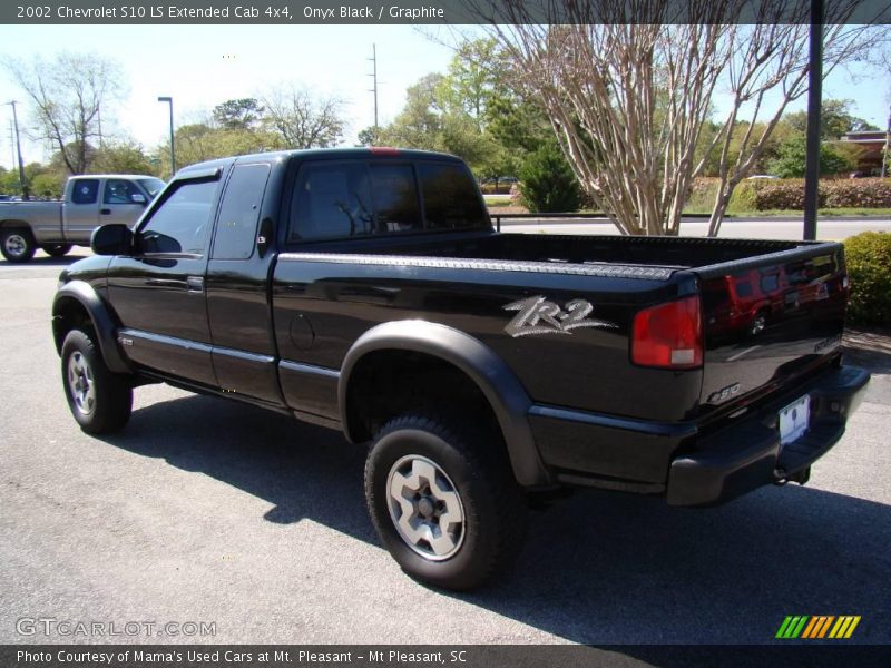Onyx Black / Graphite 2002 Chevrolet S10 LS Extended Cab 4x4