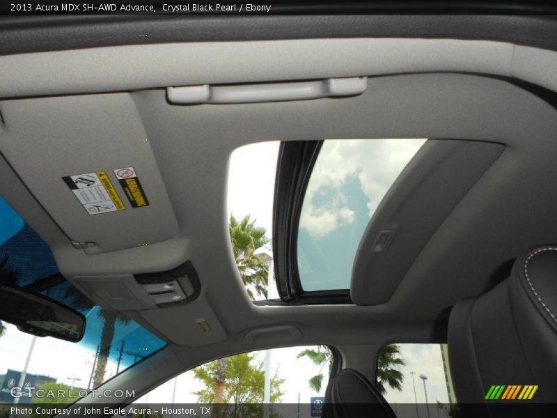 Sunroof of 2013 MDX SH-AWD Advance