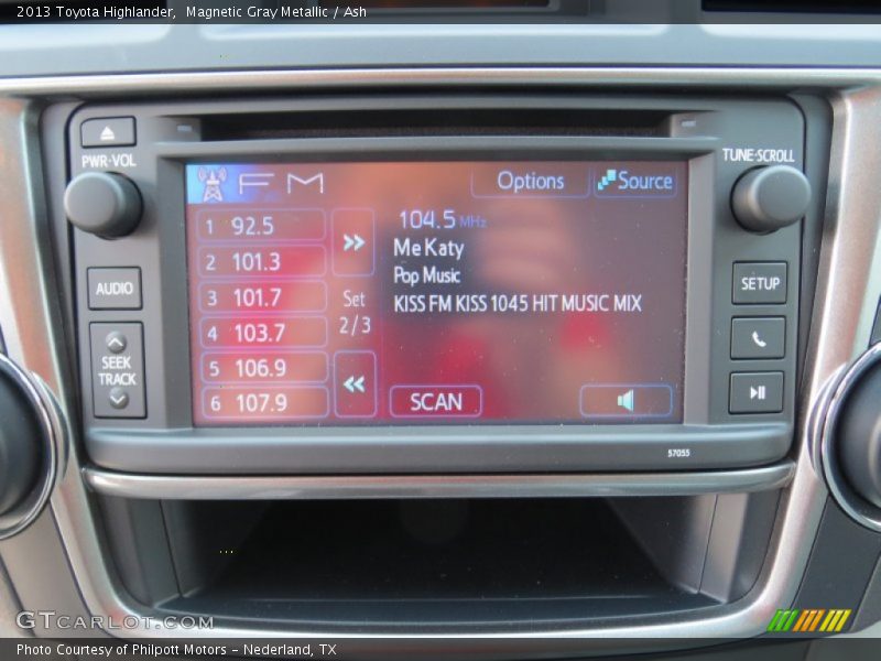 Magnetic Gray Metallic / Ash 2013 Toyota Highlander