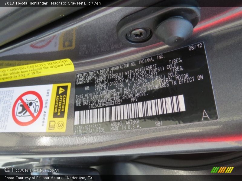 Magnetic Gray Metallic / Ash 2013 Toyota Highlander