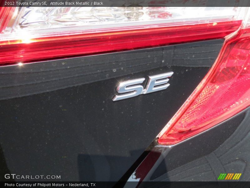 Attitude Black Metallic / Black 2012 Toyota Camry SE