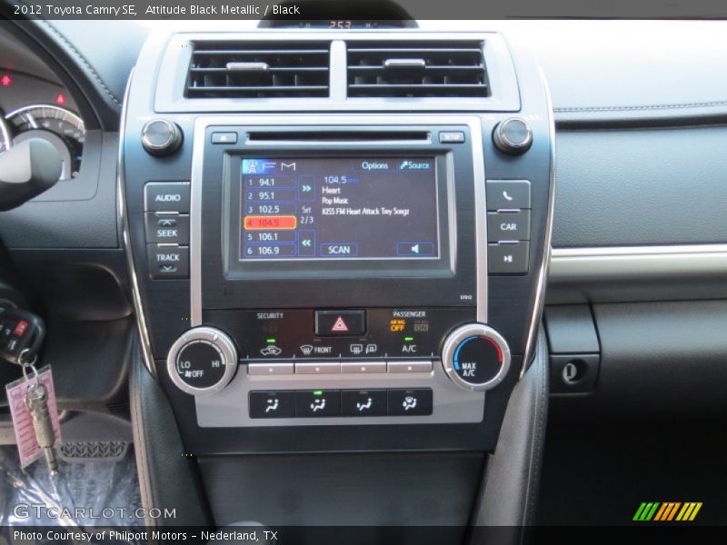 Attitude Black Metallic / Black 2012 Toyota Camry SE