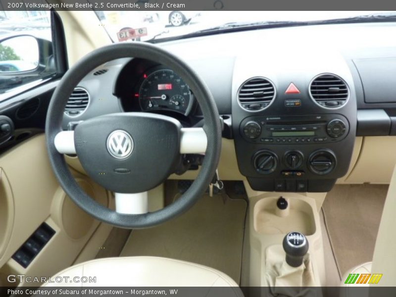 Black / Cream 2007 Volkswagen New Beetle 2.5 Convertible