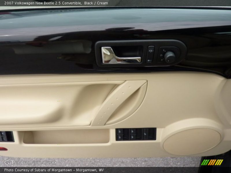 Black / Cream 2007 Volkswagen New Beetle 2.5 Convertible