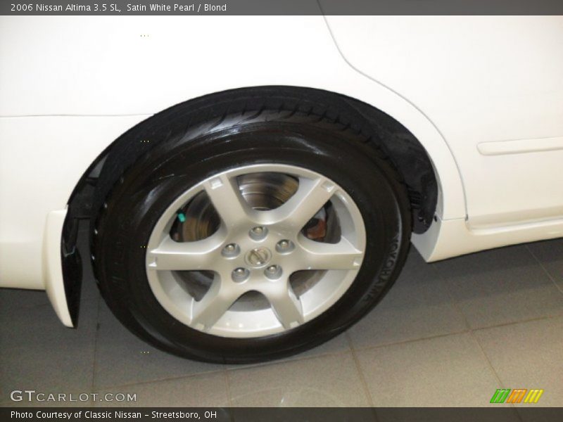 Satin White Pearl / Blond 2006 Nissan Altima 3.5 SL
