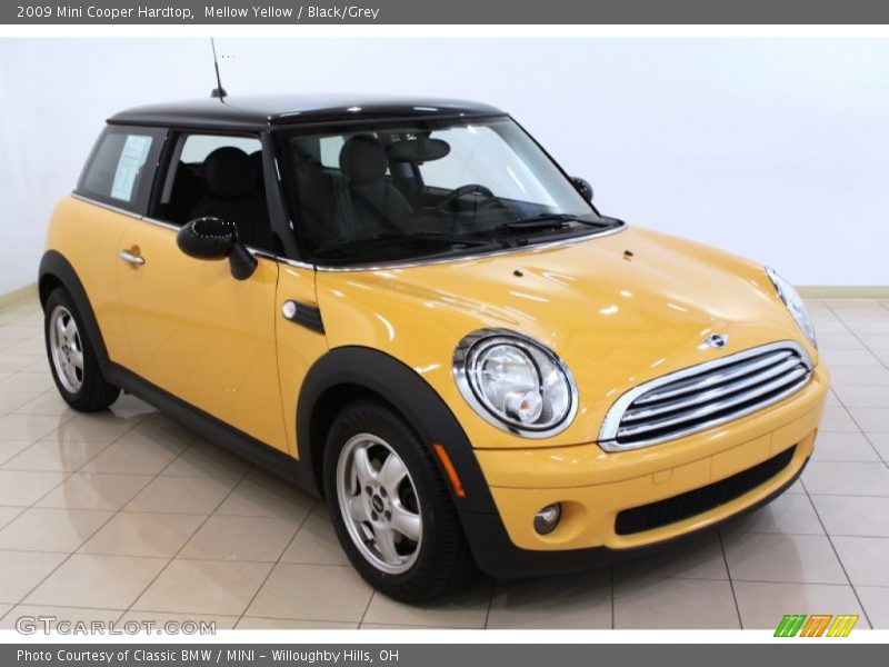 Mellow Yellow / Black/Grey 2009 Mini Cooper Hardtop