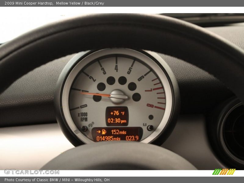 Mellow Yellow / Black/Grey 2009 Mini Cooper Hardtop