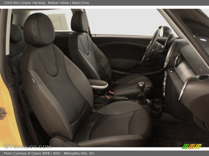  2009 Cooper Hardtop Black/Grey Interior