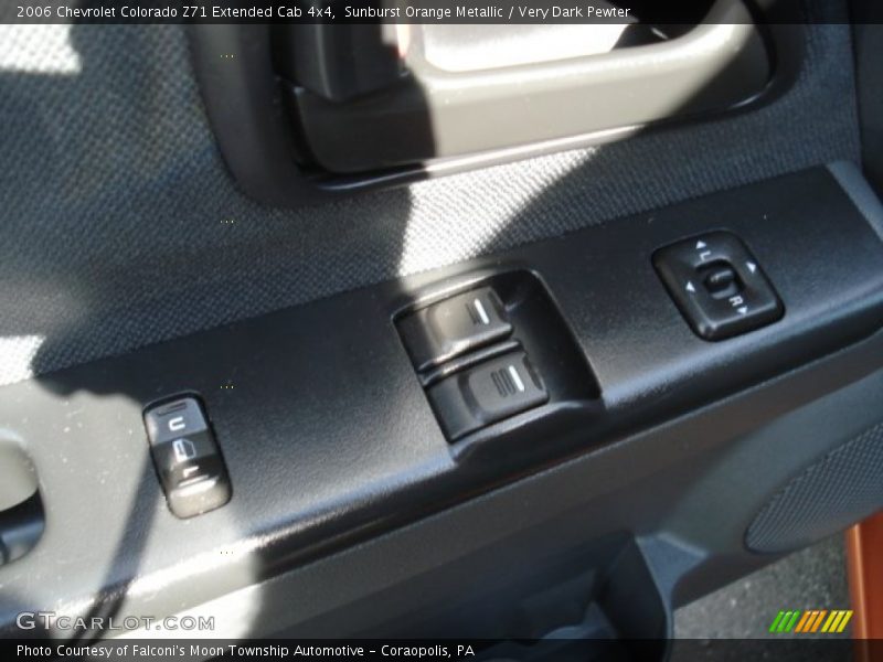 Sunburst Orange Metallic / Very Dark Pewter 2006 Chevrolet Colorado Z71 Extended Cab 4x4