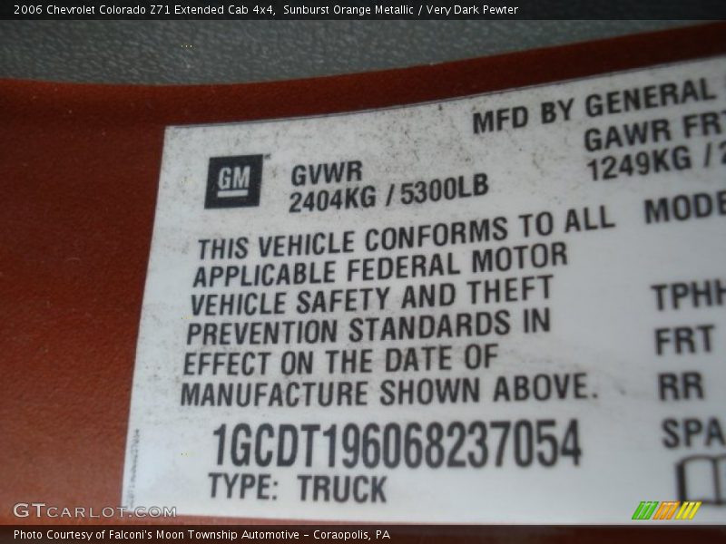 Sunburst Orange Metallic / Very Dark Pewter 2006 Chevrolet Colorado Z71 Extended Cab 4x4