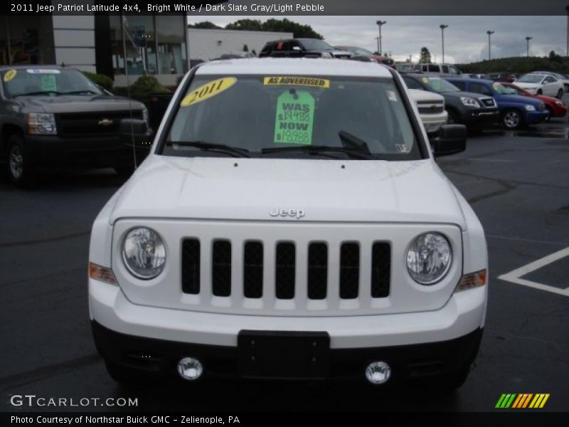 Bright White / Dark Slate Gray/Light Pebble 2011 Jeep Patriot Latitude 4x4