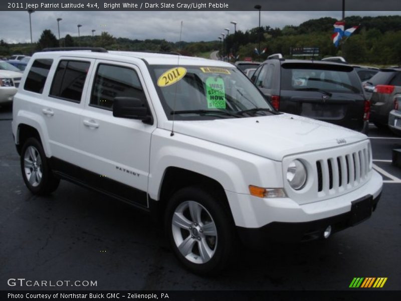 Bright White / Dark Slate Gray/Light Pebble 2011 Jeep Patriot Latitude 4x4