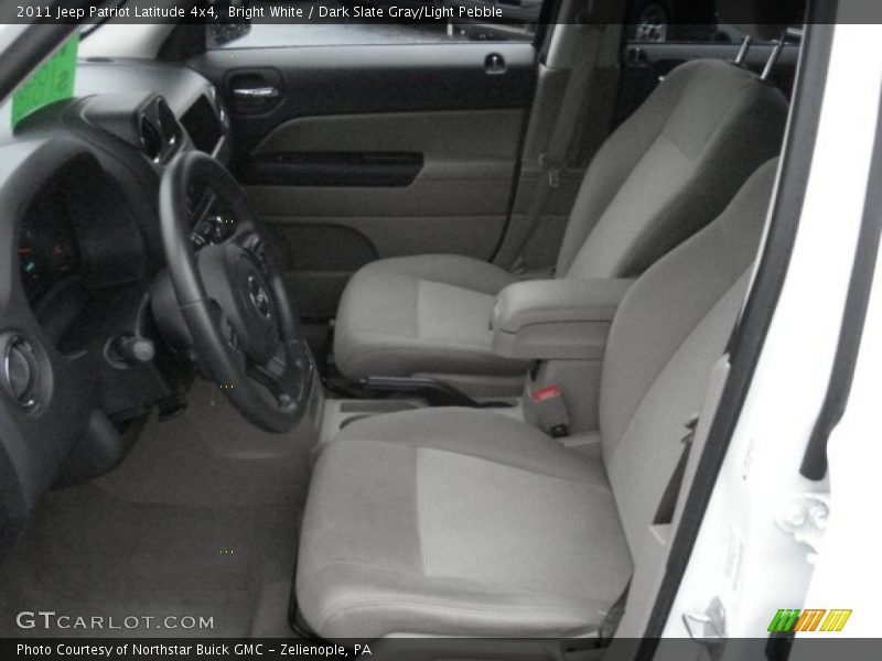 Bright White / Dark Slate Gray/Light Pebble 2011 Jeep Patriot Latitude 4x4