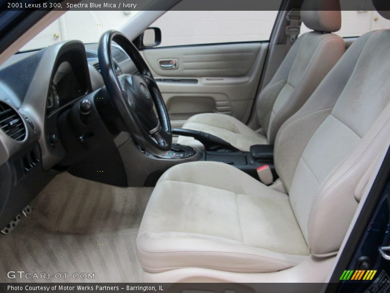 Spectra Blue Mica / Ivory 2001 Lexus IS 300