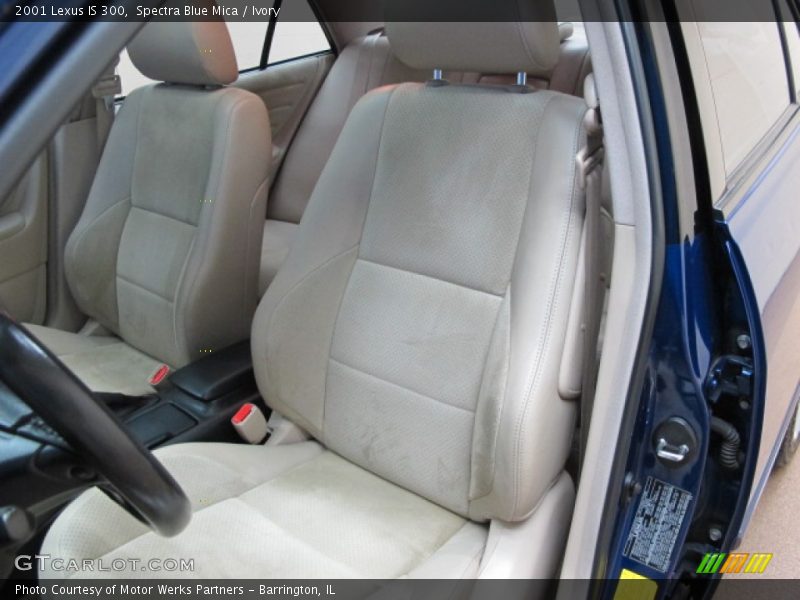 Spectra Blue Mica / Ivory 2001 Lexus IS 300