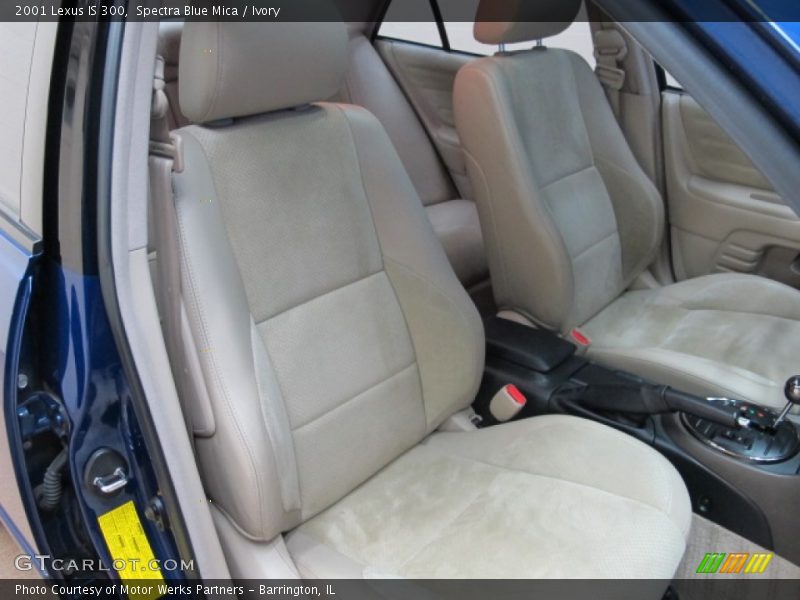 Spectra Blue Mica / Ivory 2001 Lexus IS 300
