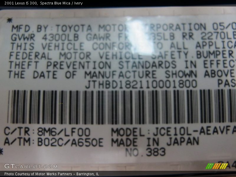 Spectra Blue Mica / Ivory 2001 Lexus IS 300