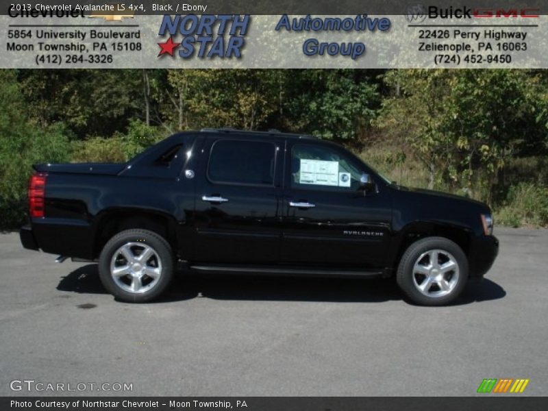 Black / Ebony 2013 Chevrolet Avalanche LS 4x4