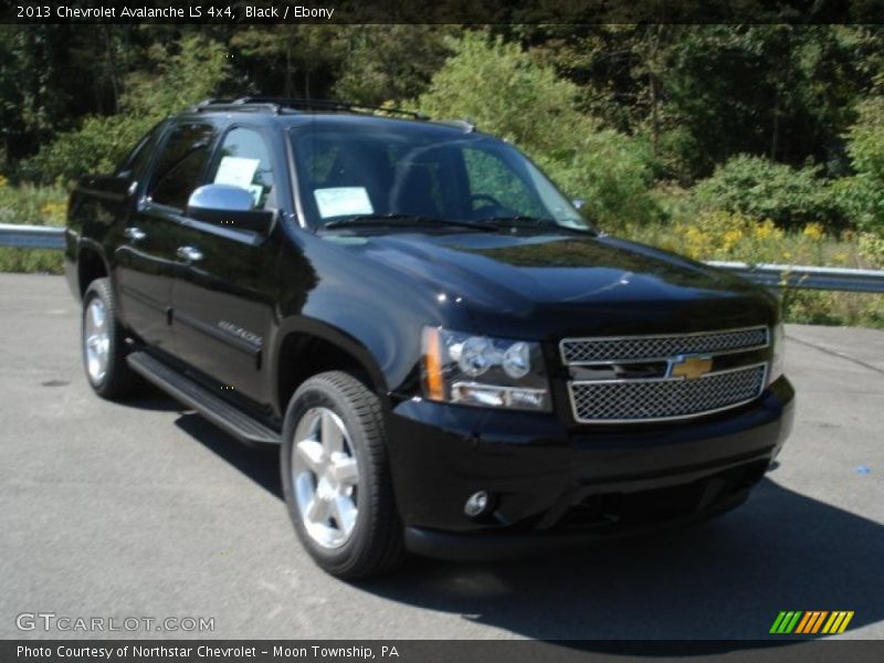 Black / Ebony 2013 Chevrolet Avalanche LS 4x4