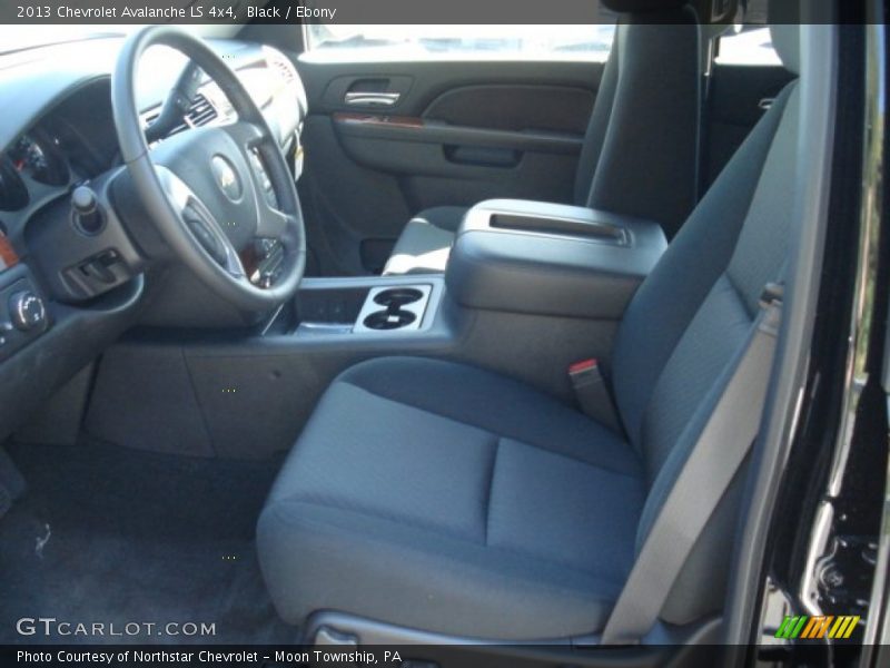 Black / Ebony 2013 Chevrolet Avalanche LS 4x4