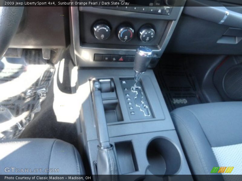 Sunburst Orange Pearl / Dark Slate Gray 2009 Jeep Liberty Sport 4x4