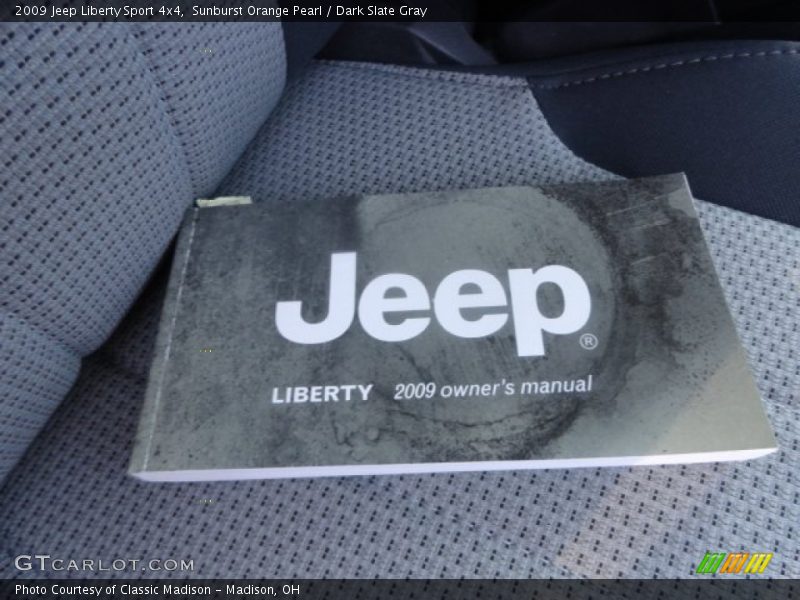 Sunburst Orange Pearl / Dark Slate Gray 2009 Jeep Liberty Sport 4x4