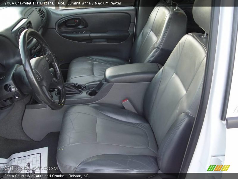 Summit White / Medium Pewter 2004 Chevrolet TrailBlazer LT 4x4
